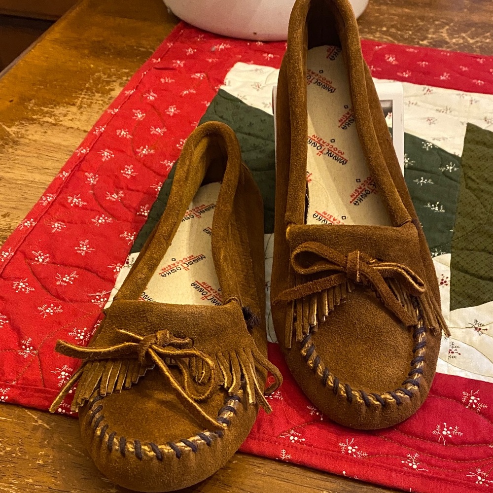 Minnetonka Brown Suede Moccasins